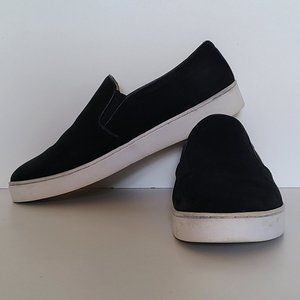 Vionic Splendid Black Slip-on Sneaker